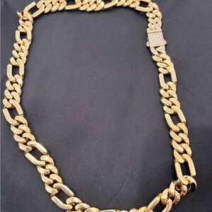 Gold Cuban Link Chain Necklace